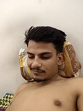 KaranSingh0m online show from 05/07/26, 09:51