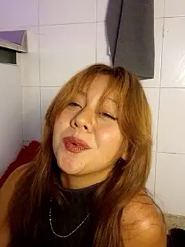 Snapshot of catalina_santana20 chatting on 06/14/26, 02:24 catalina santana20 online show from 06/14/26, 02:24