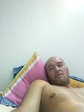 Snapshot of Josephfas chatting on 09/21/25, 12:05 Josephfas online show from 09/21/25, 12:05