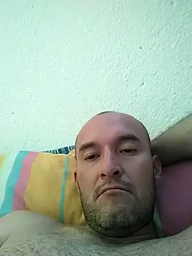 Snapshot of Josephfas chatting on 10/05/25, 09:16 Josephfas online show from 10/05/25, 09:16