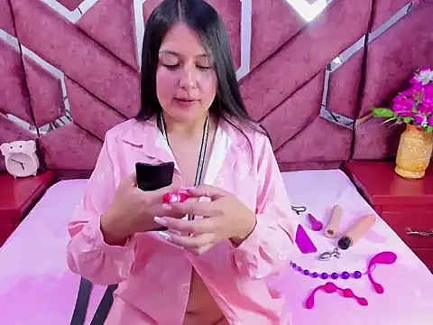 Snapshot of Mia_Sweet_20 chatting on 09/10/25, 08:41 Mia Sweet 20 online show from 09/10/25, 08:41