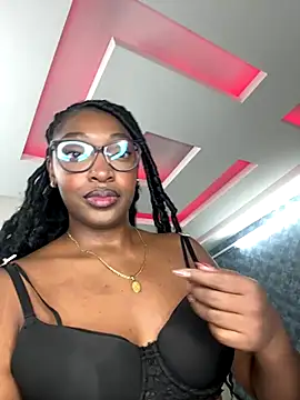 YallianaBrooks online show from 12/02/25, 07:26