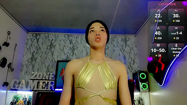 Madison Mujica online show from 11/11/25, 11:16