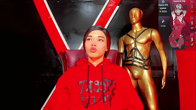 Madison Mujica online show from 11/25/25, 11:10