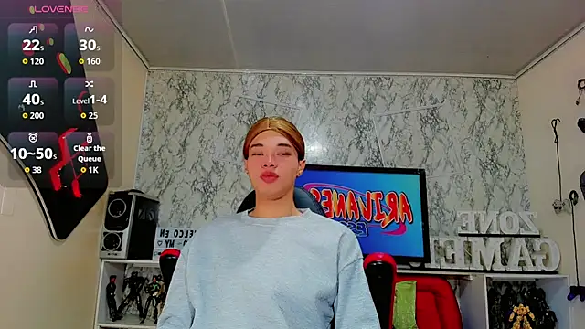 Snapshot of Madison_Mujica chatting on 09/30/25, 11:38 Madison Mujica online show from 09/30/25, 11:38