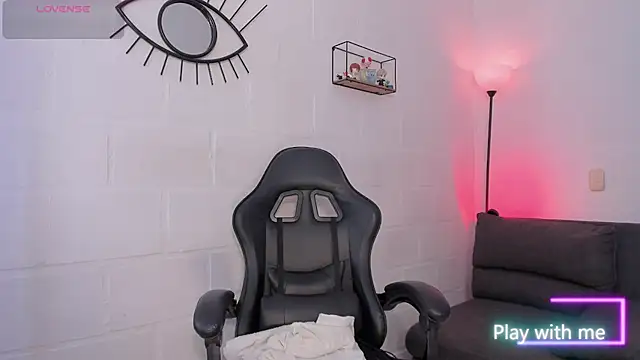 Alyson Conner online show from 04/13/26, 02:21