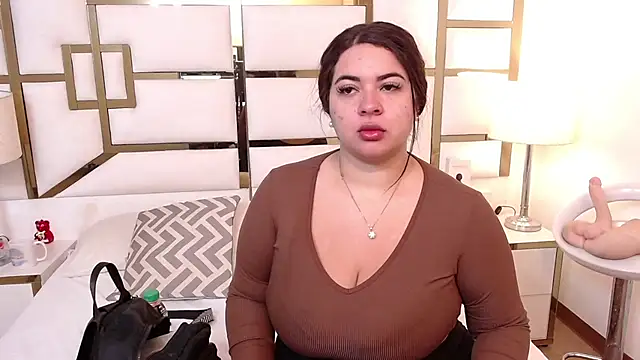 AnniieCarther online show from 11/23/25, 07:02