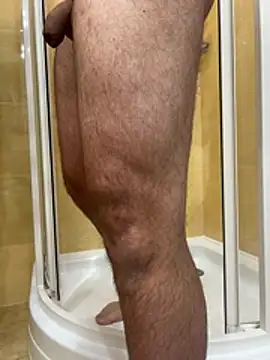 Snapshot of mrnice2222 chatting on 01/16/26, 12:47 mrnice2222 online show from 01/16/26, 12:47