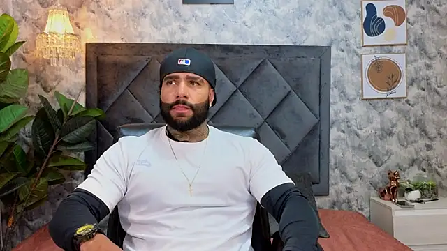 Apolo rousse1 online show from 11/10/25, 08:03