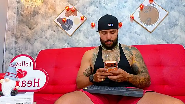 Apolo rousse1 online show from 02/12/26, 09:14