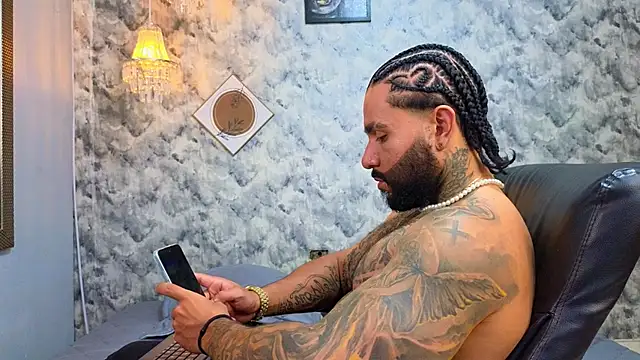 Apolo rousse1 online show from 12/21/25, 08:31