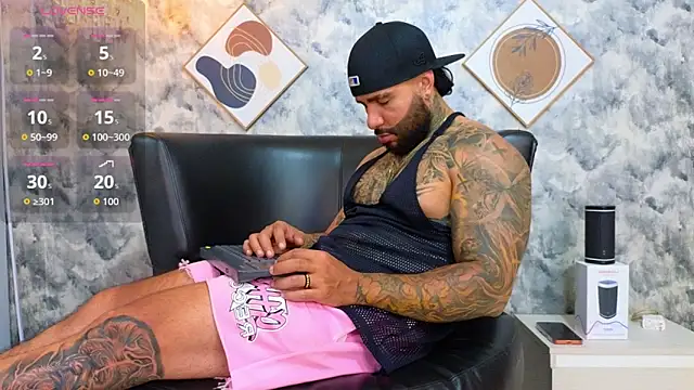 Apolo rousse1 online show from 02/05/26, 09:43