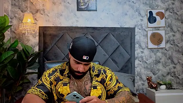 Apolo rousse1 online show from 11/06/25, 08:57