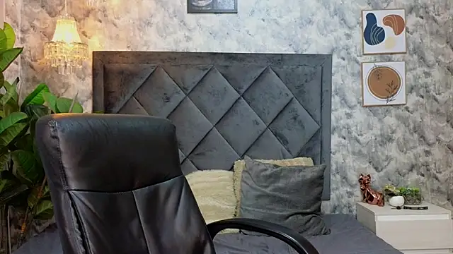 Apolo rousse1 online show from 11/05/25, 09:51