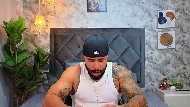 Apolo rousse1 online show from 11/07/25, 09:41