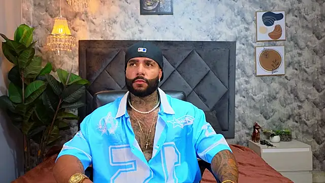 Apolo rousse1 online show from 11/15/25, 10:25