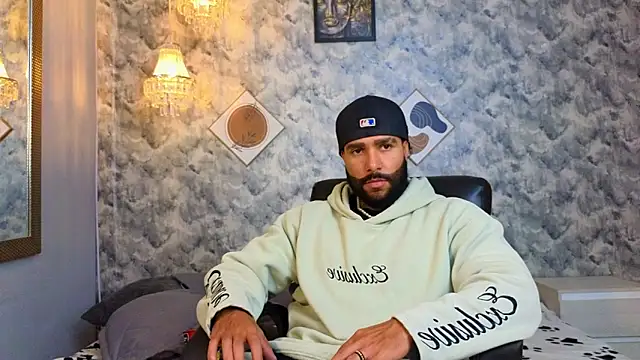 Apolo rousse1 online show from 01/13/26, 10:46