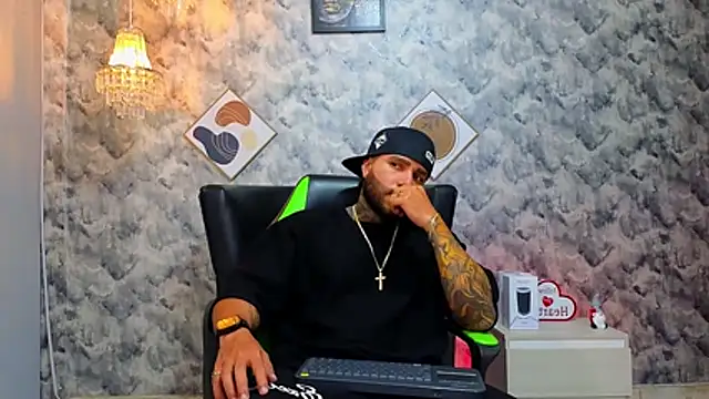 Apolo rousse1 online show from 02/20/26, 09:28