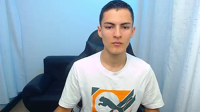 Matiius18 online show from 03/31/26, 01:57