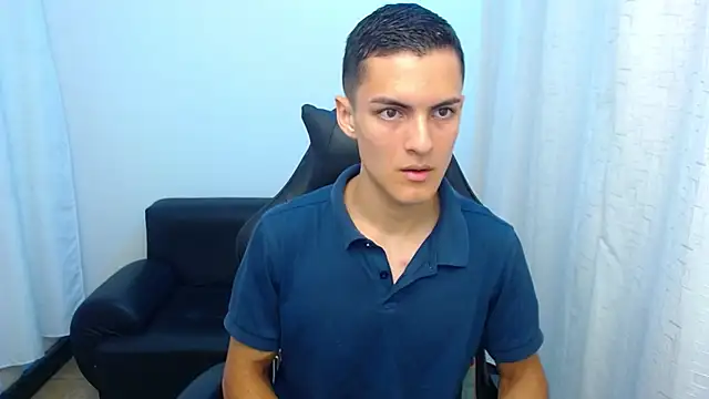 Matiius18 online show from 03/04/26, 01:52