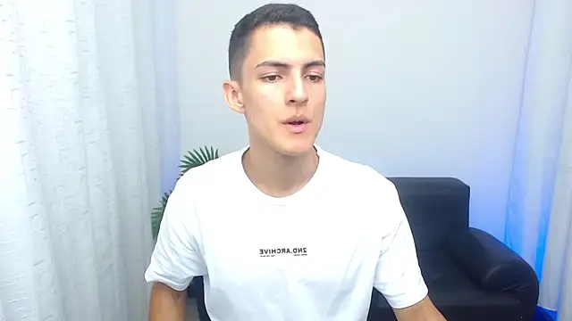 Matiius18 online show from 01/15/26, 02:42