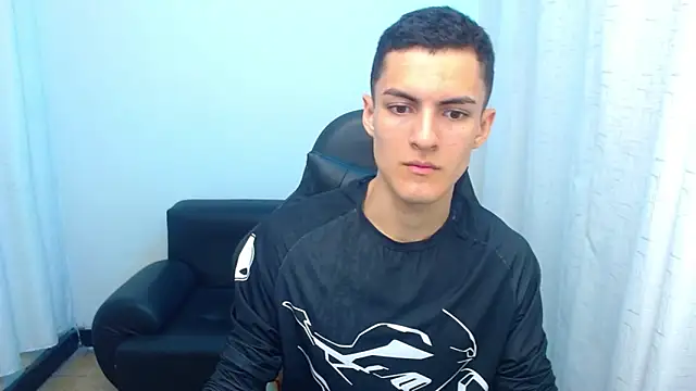 Matiius18 online show from 03/20/26, 02:29