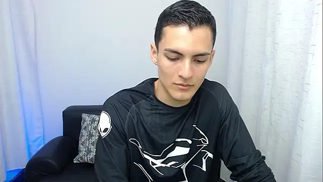 Matiius18 online show from 12/03/25, 01:54