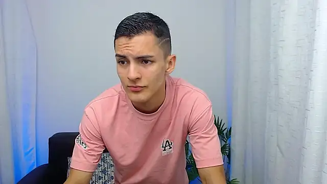 Matiius18 online show from 11/09/25, 01:48