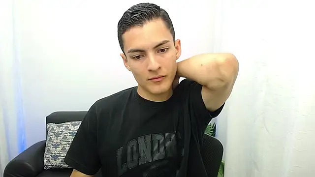 Matiius18 online show from 11/01/25, 02:00