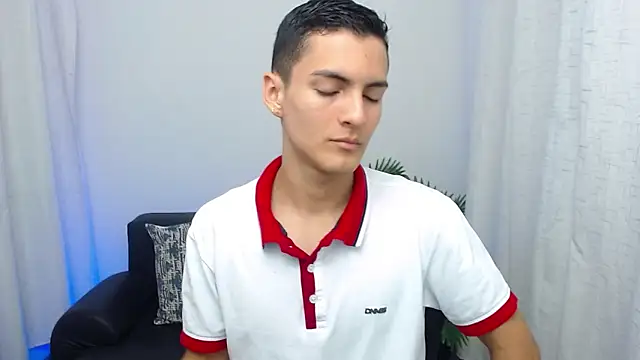 Matiius18 online show from 11/17/25, 02:21