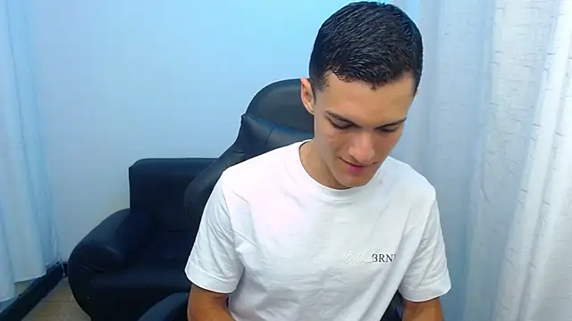 Matiius18 online show from 03/21/26, 02:21