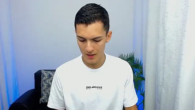 Matiius18 online show from 10/19/25, 02:31