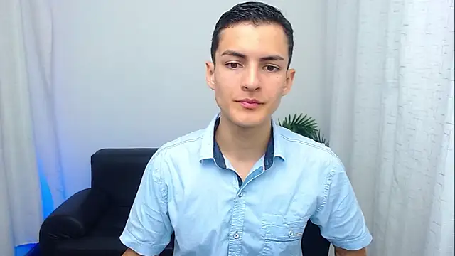 Matiius18 online show from 12/04/25, 02:27