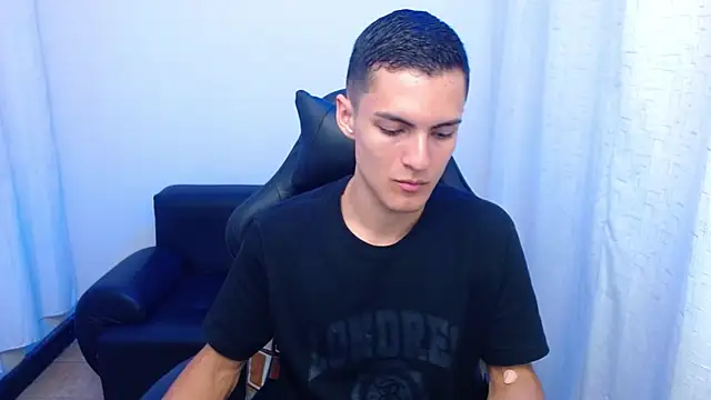 Matiius18 online show from 03/03/26, 02:13