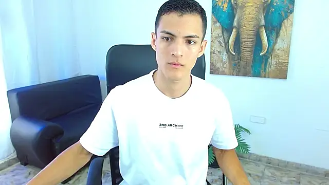 Matiius18 online show from 04/30/26, 01:29