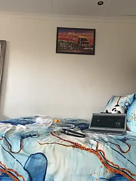 BQueen223 online show from 04/04/26, 03:18