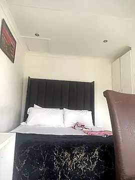 BQueen223 online show from 01/10/26, 03:40