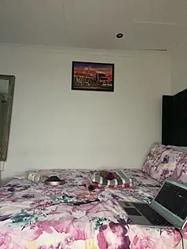 BQueen223 online show from 03/11/26, 07:19