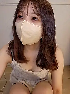 Snapshot of Sakura-japanese- chatting on 03/17/26, 12:35 Sakura-japanese- online show from 03/17/26, 12:35