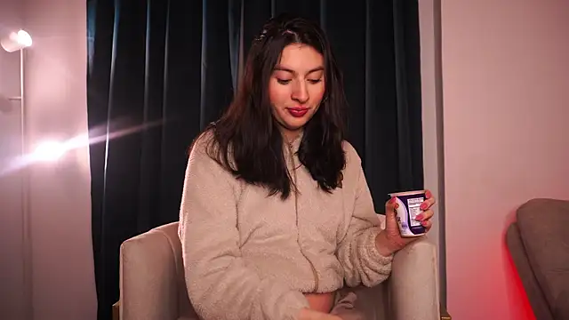 Auralea online show from 10/17/25, 04:49