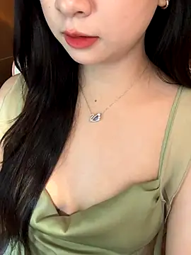 Nana kute20 online show from 10/27/25, 08:10