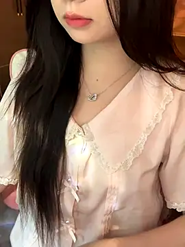 Nana kute20 online show from 10/14/25, 06:25