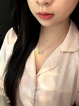 Nana kute20 online show from 10/15/25, 06:33