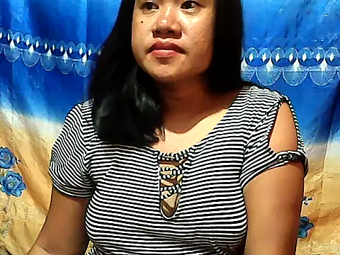 Snapshot of Sprinkler05 chatting on 10/01/25, 10:41 Sprinkler05 online show from 10/01/25, 10:41