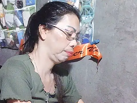 Snapshot of Mayumie05 chatting on 12/01/25, 08:26 Mayumie05 online show from 12/01/25, 08:26