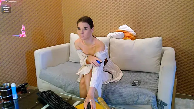 Snapshot of Flirty_Duo chatting on 10/06/25, 01:07 Flirty Duo online show from 10/06/25, 01:07