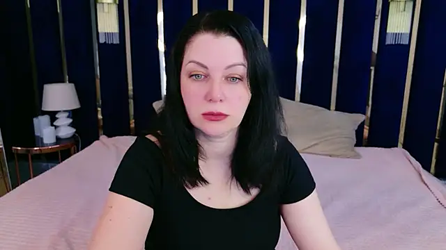 Snapshot of Nina_Stane chatting on 05/04/26, 05:55 Nina Stane online show from 05/04/26, 05:55