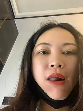zhizhinaigai online show from 06/05/26, 03:33