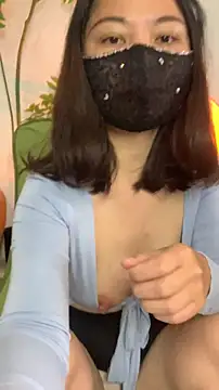 Snapshot of zhizhinaigai chatting on 12/01/25, 02:34 zhizhinaigai online show from 12/01/25, 02:34