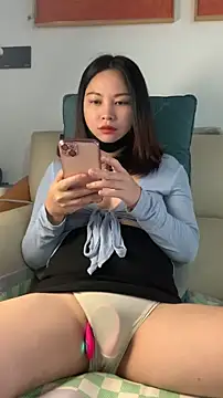 zhizhinaigai online show from 04/30/26, 03:35